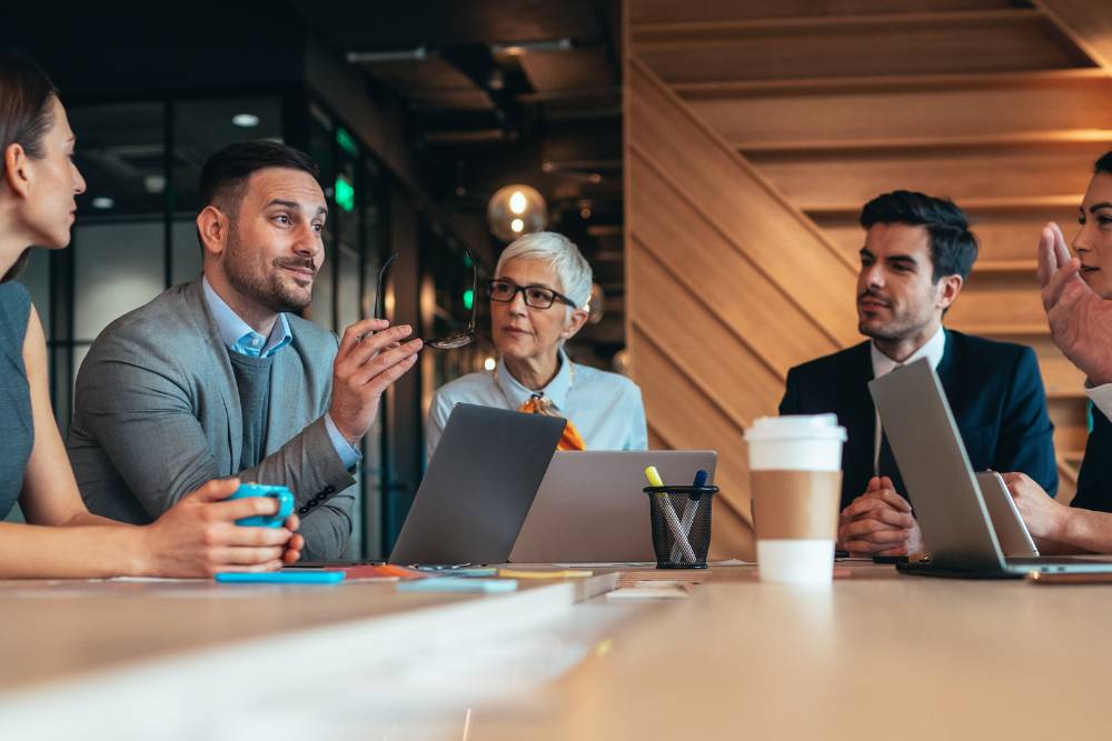 From Outdated to Outstanding: The CFO’s Path Beyond QuickBooks 